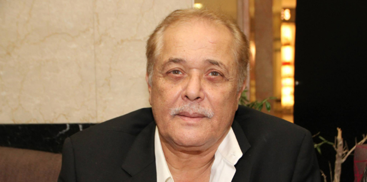 أسرار من حياة محمود عبد العزيز.. بين عادل إمام ورأفت الهجان