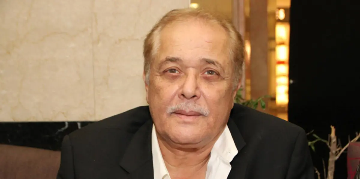 أسرار من حياة محمود عبد العزيز.. بين عادل إمام ورأفت الهجان