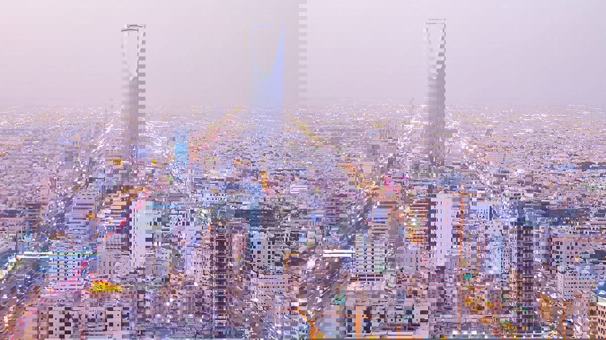 موظف يرتشي بـ9 ملايين دولار.. السعودية تكشف عن قضايا فساد جديدة