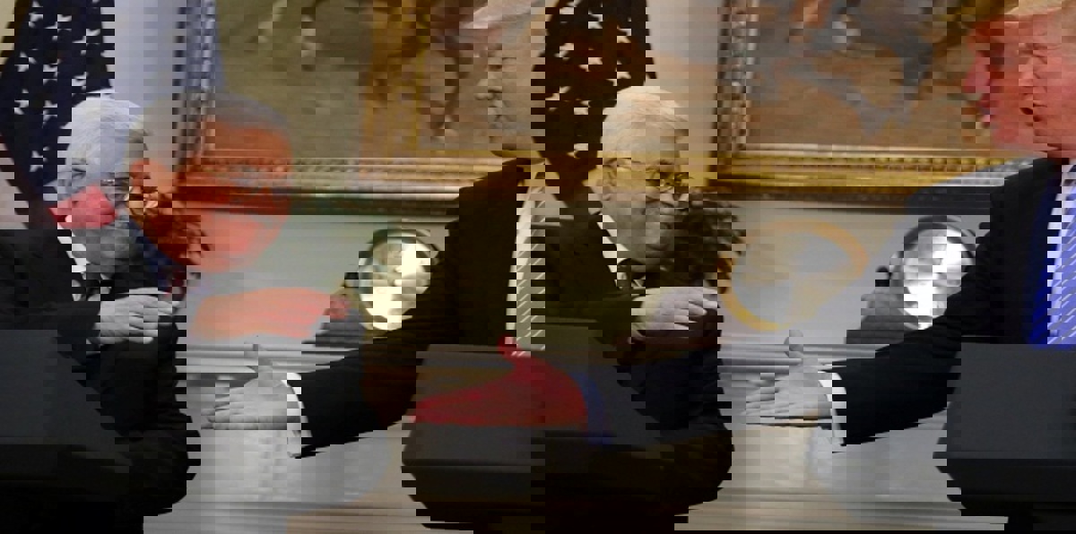 هل وضع ترامب "لغمًا" في طريق محمود عباس؟