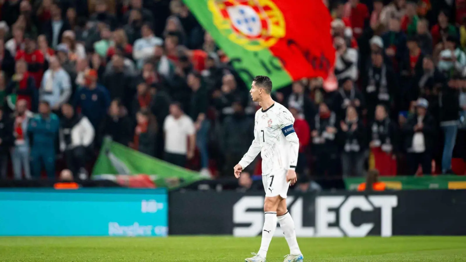 رونالدو ومبابي في مهمة صعبة.. مواعيد مباريات اليوم والقنوات الناقلة