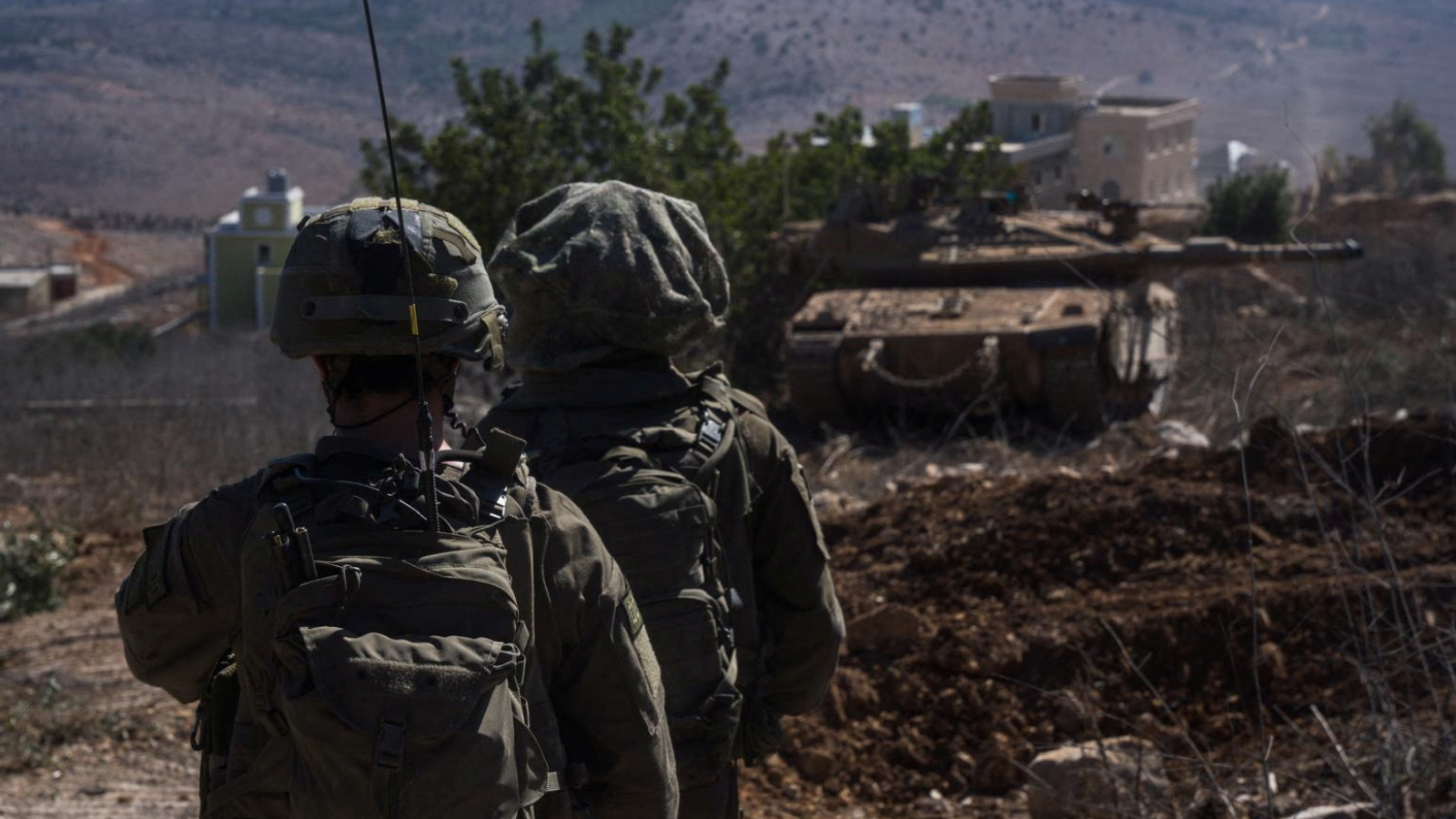 "تفاؤل" إسرائيلي بتسوية في لبنان و"تشاؤم" حول صفقة غزة