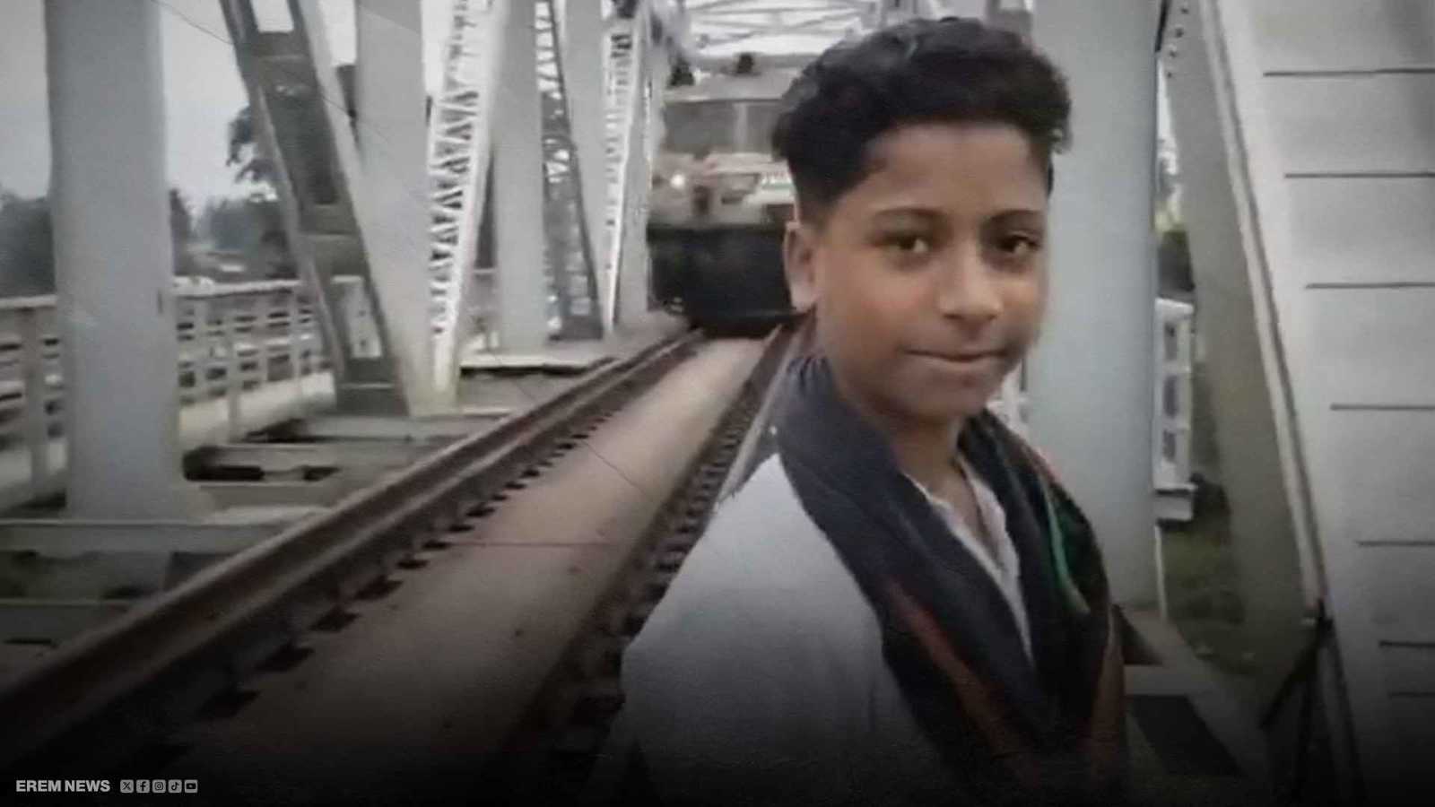 "وثق لحظاته الأخيرة".. "ريل" ينهي حياة فتى تحت عجلات القطار