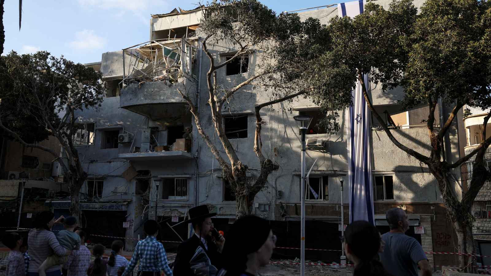 إيران: الموجة 21 لم تُنفذ والهجوم الأخير على إسرائيل من اليمن