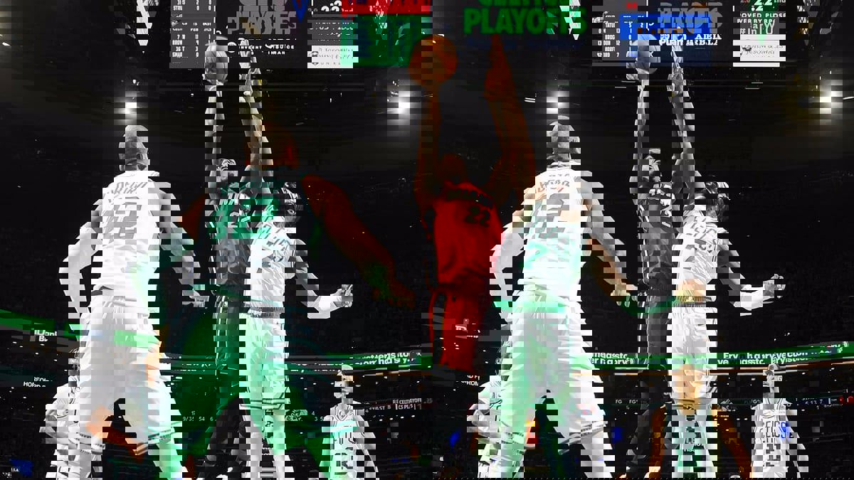 NBA.. باتلر يقود ميامي هيت للتغلب على بوسطن سيلتكس بالمباراة الأولى في نهائي الشرق