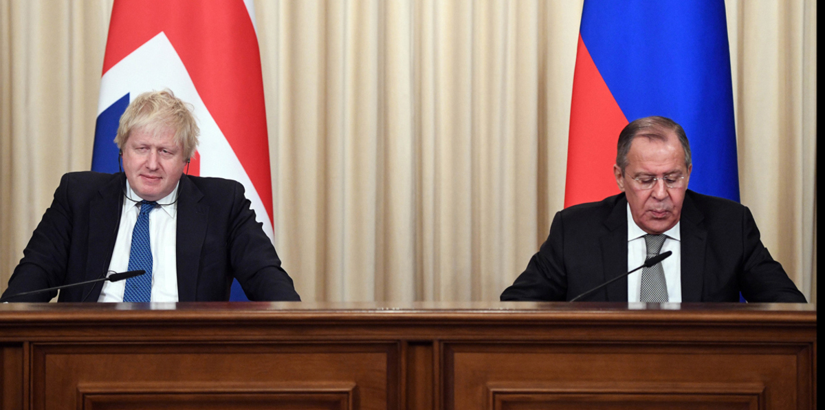 سجال الجاسوس المزدوج ينذر بأزمة دبلوماسية عميقة بين روسيا وبريطانيا