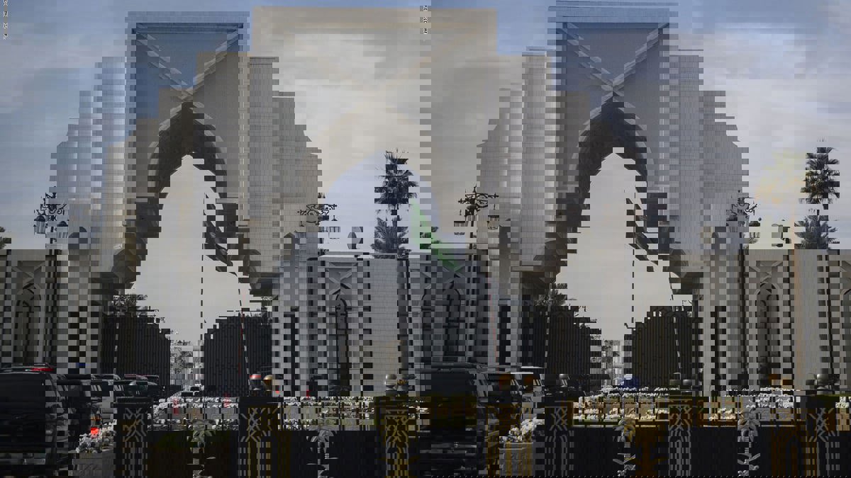 من هي الأميرة السعودية الراحلة الجوهرة السديري؟