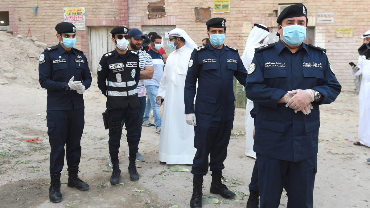 الكويت.. ضبط شخص نشر مقاطع فيديو خادشة للحياء