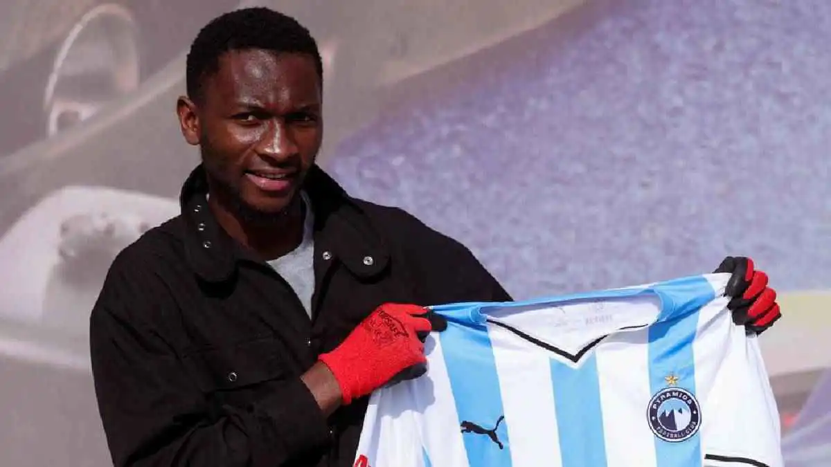 من هو الزامبي باسكال فيري أحدث صفقات بيراميدز؟