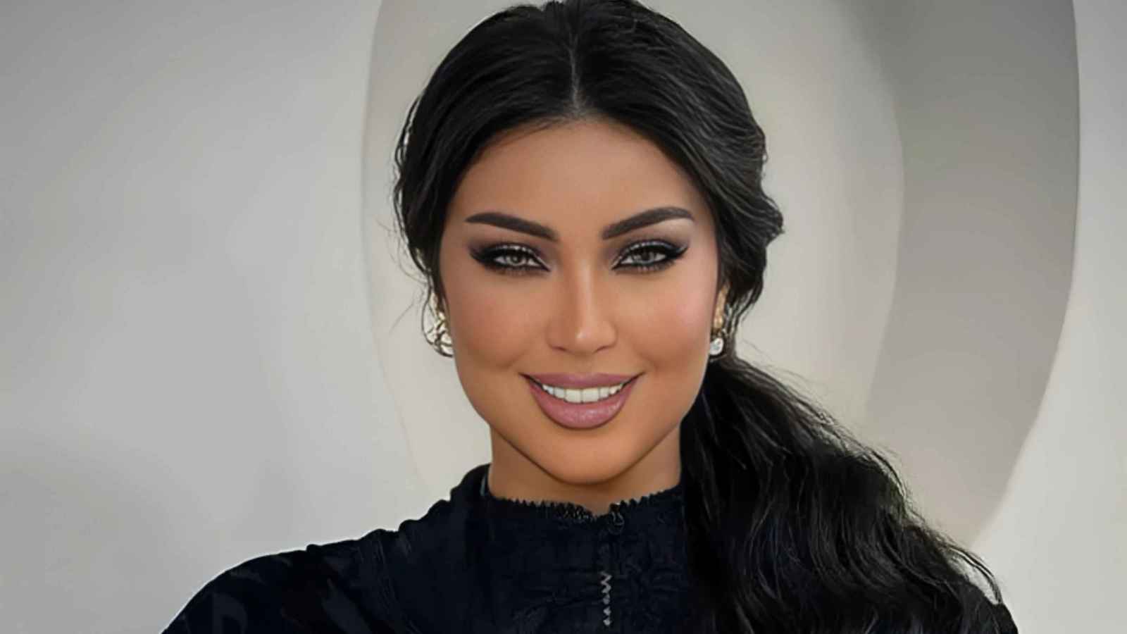 رسميا.. عودة دنيا بطمة إلى الغناء