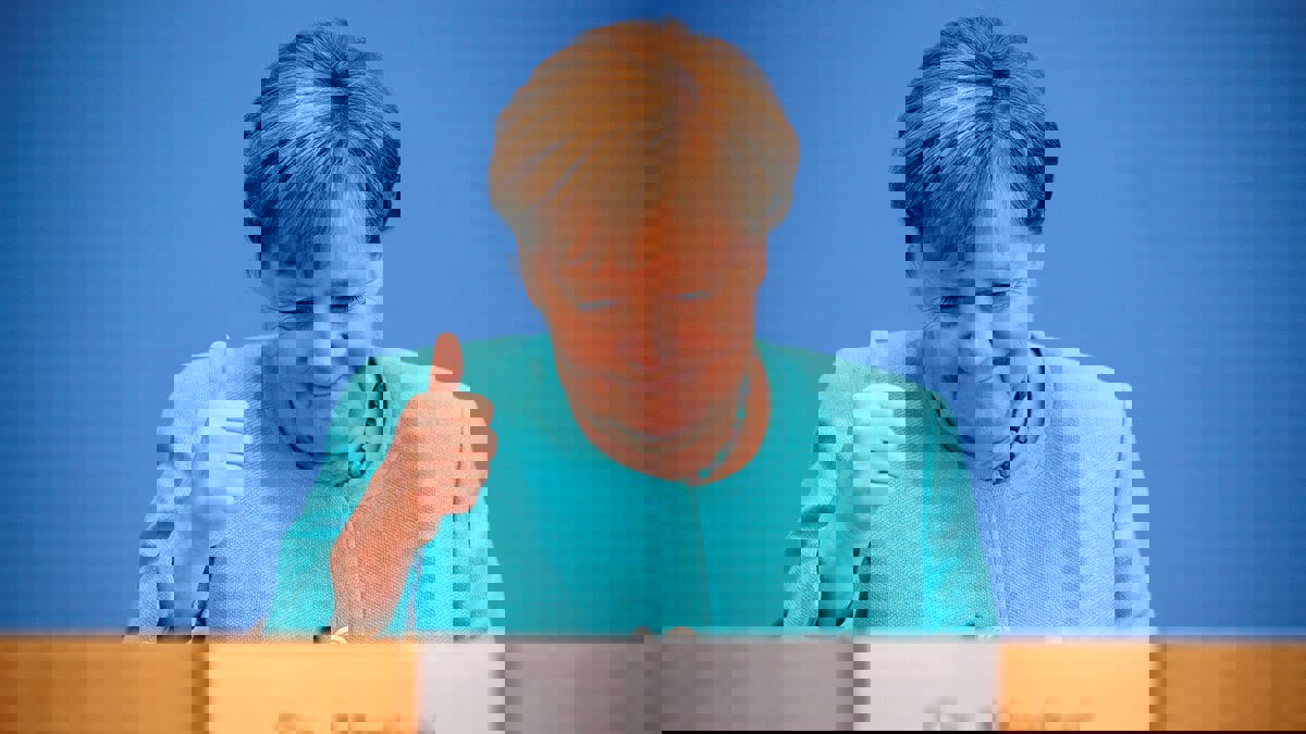 ميركل تشيد بتركيا لاستضافة اللاجئين لكنها تستبعد انضمامها للاتحاد الأوروبي