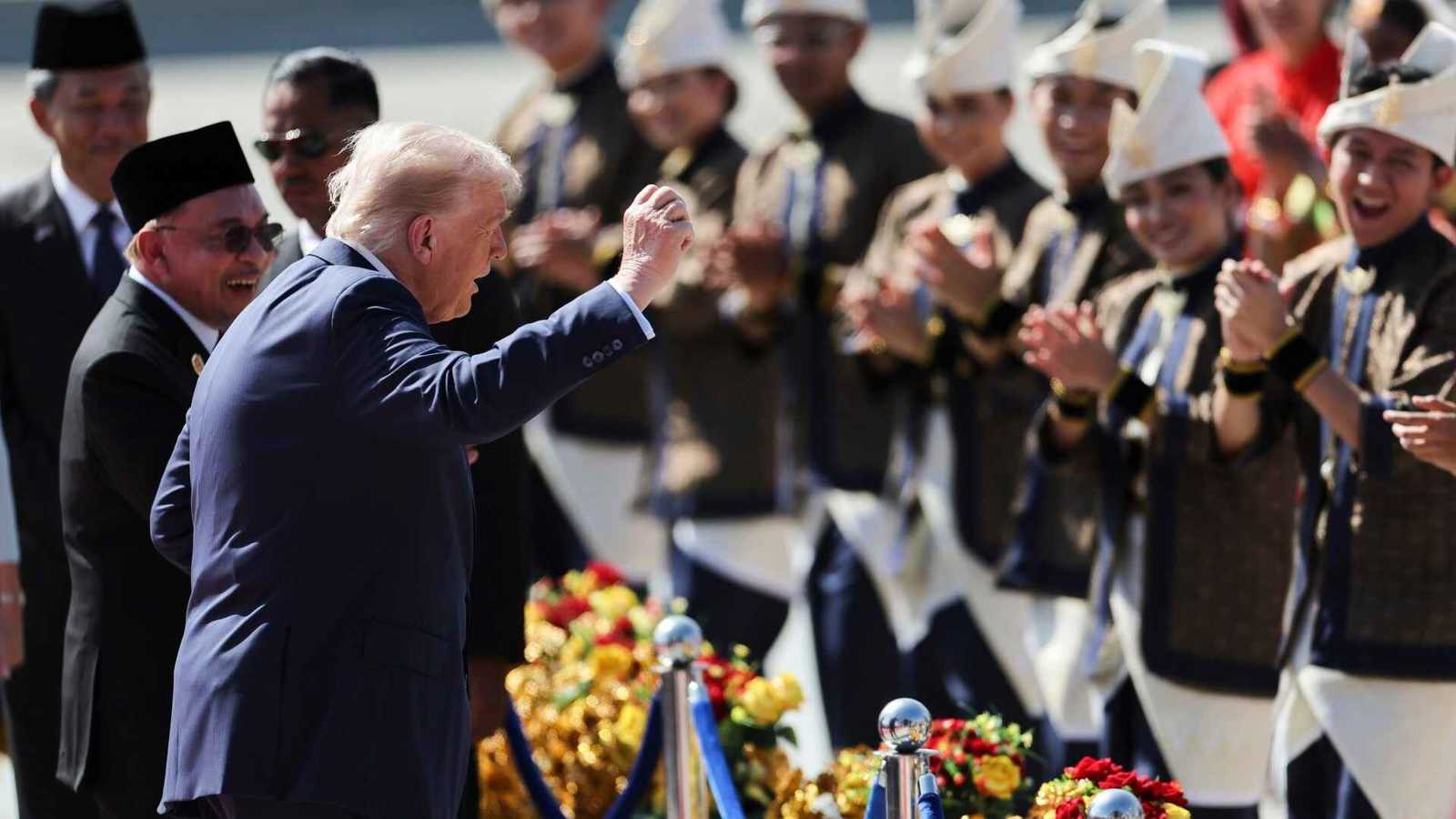 صور "MRI" وتحاليل مخبرية.. لماذا خضع ترامب لفحوص طبية معمقة؟ (فيديو إرم)