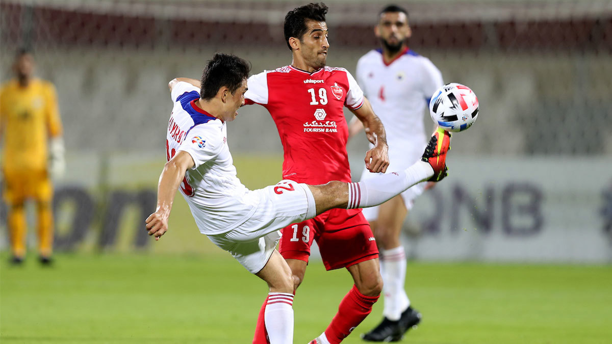 الشارقة الإماراتي يقتنص تعادلا ثمينا من بیرسبولیس الإيراني في دوري أبطال آسيا (فيديو)