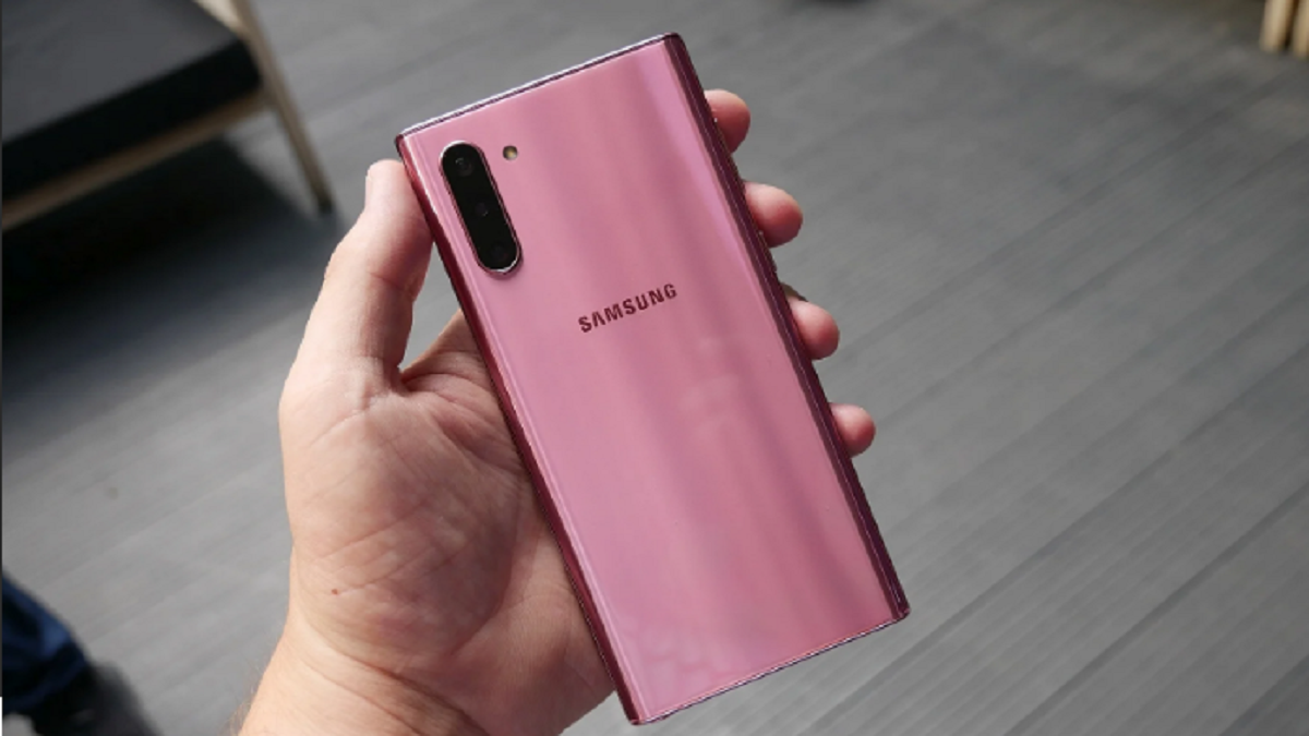 سامسونغ تخفض سعر جهاز Galaxy Note 10 أكثر من النصف