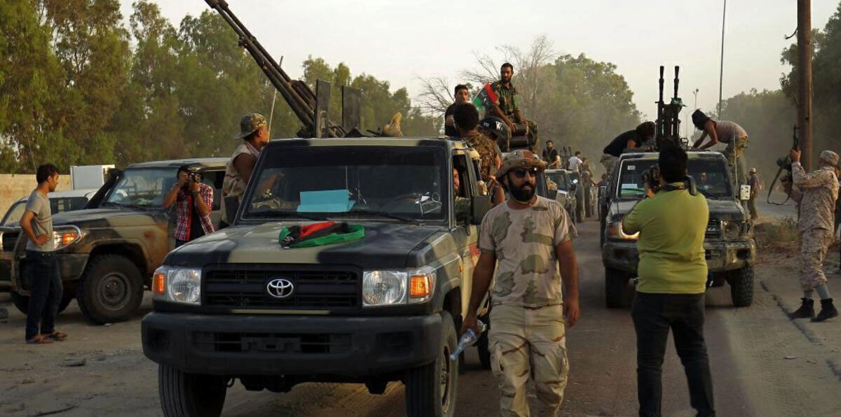 62 قتيلًا جراء انفجار ألغام تركها متطرفون في بنغازي