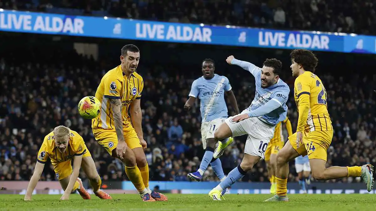 ترتيب الدوري الإنجليزي بعد تعادل مانشستر سيتي أمام برايتون