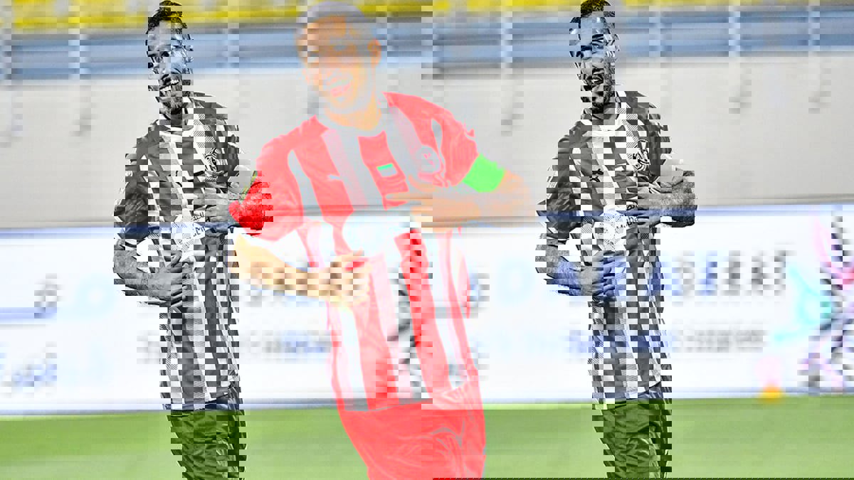 رسميًا.. علي مبخوت "الهداف التاريخي" لمسابقة الدوري الإماراتي بـ176 هدفًا