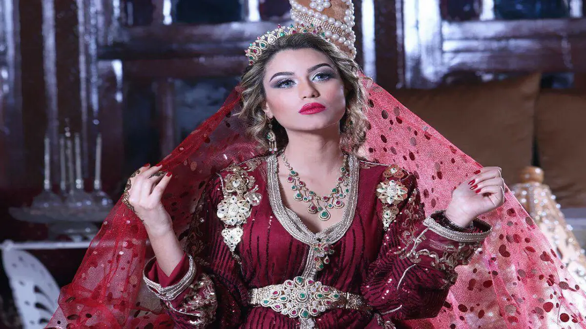 وفاة عارضة الأزياء المغربية "كاميليا المراكشي" داخل السجن