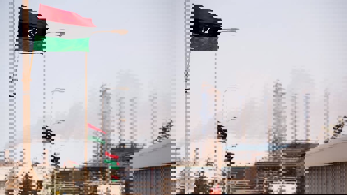 المبعوث الأمريكي إلى ليبيا يدعو إلى استئناف إنتاج النفط