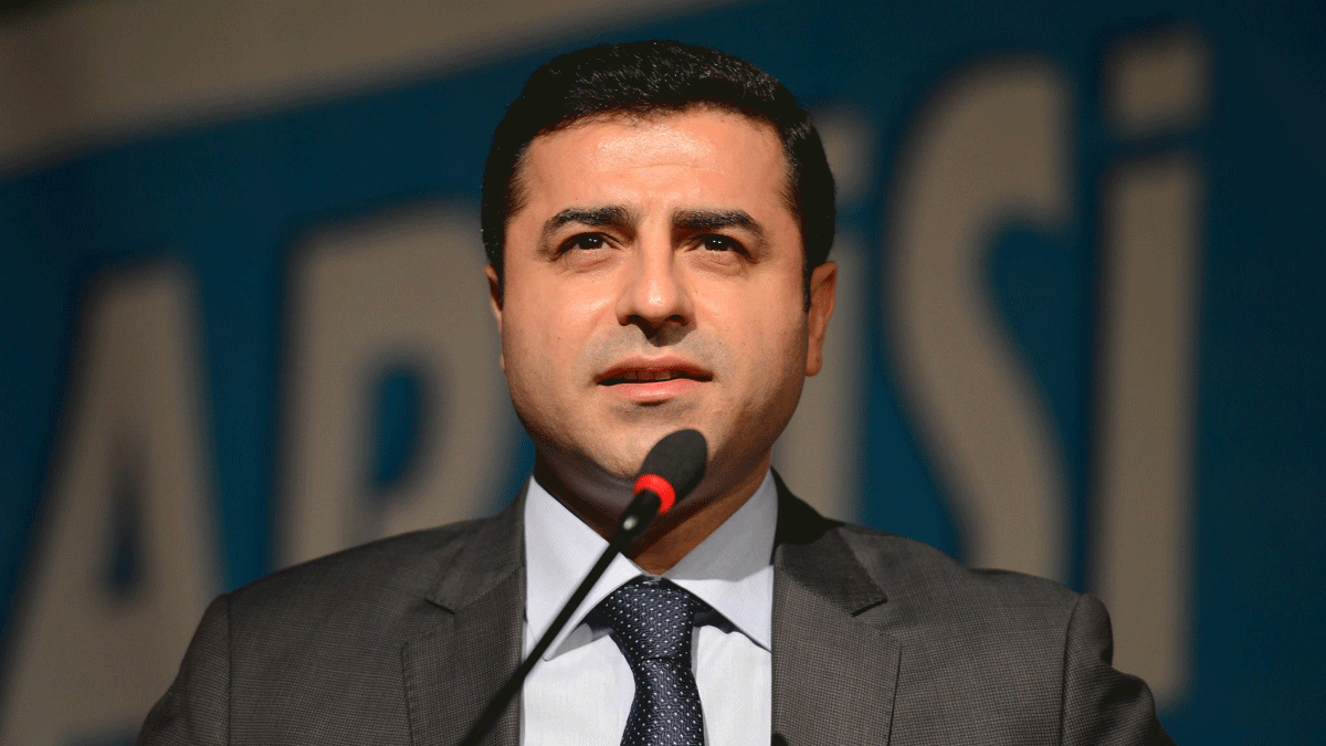 محكمة تركية تأمر بالإفراج المؤقت عن الزعيم الكردي صلاح الدين دميرتاش‎