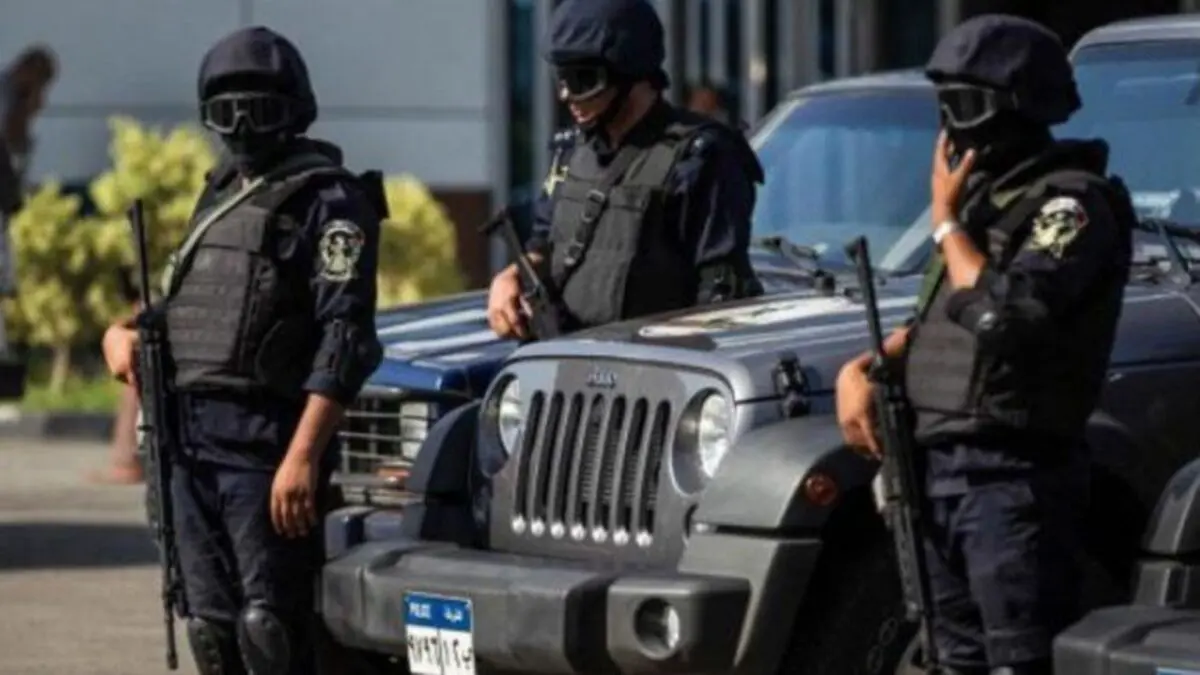 القبض على مصريين جمعا 1.5 مليون دولار بالاحتيال