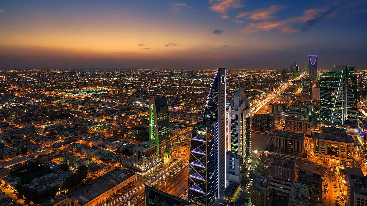 السعودية تعيد النظر في العقوبات الإضافية على المدانين بأحكام قضائية