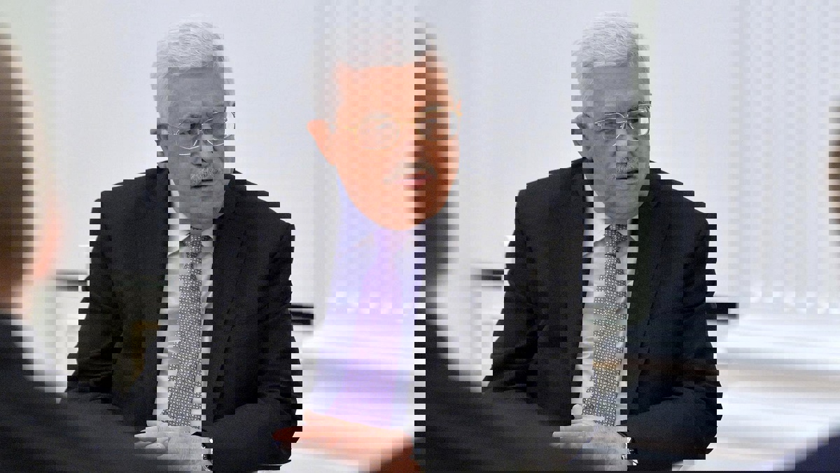 حماس تنتقد تعاطف الرئيس عباس مع أسير إسرائيلي لديها