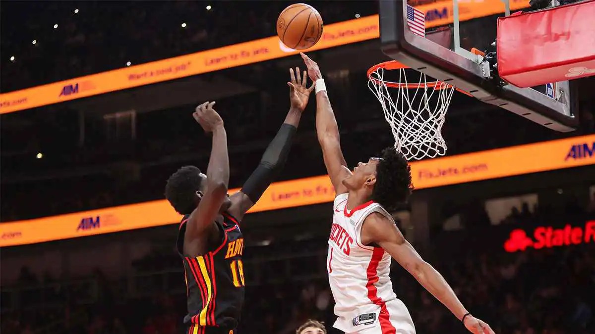 NBA.. تومسون يقود روكتس للفوز على مافريكس بدوري السلة الأمريكي