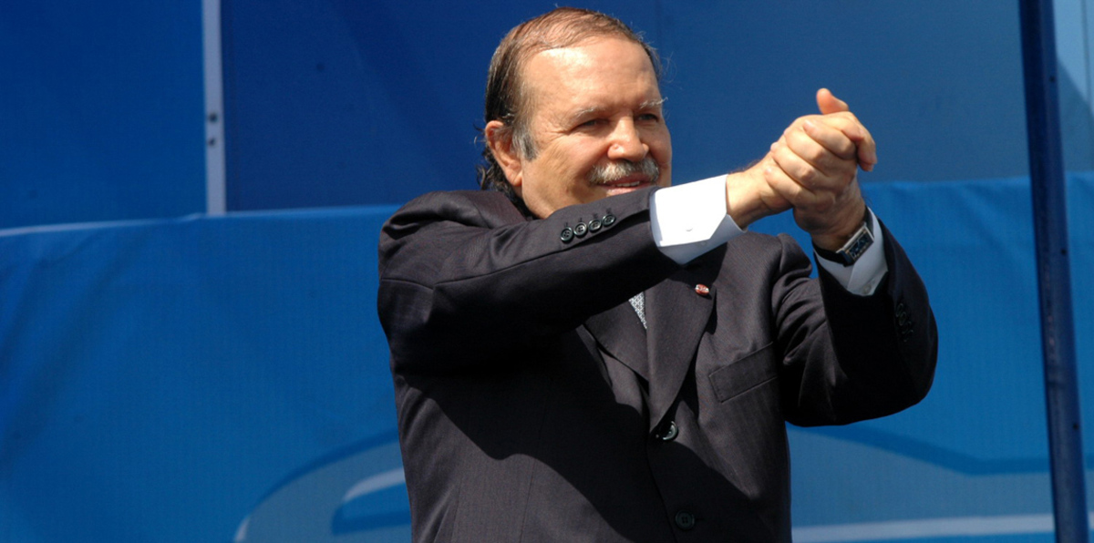 بوتفليقة يدير ظهره لمطالب "العزل السياسي" ويظهر بنشاط حكومي نادر