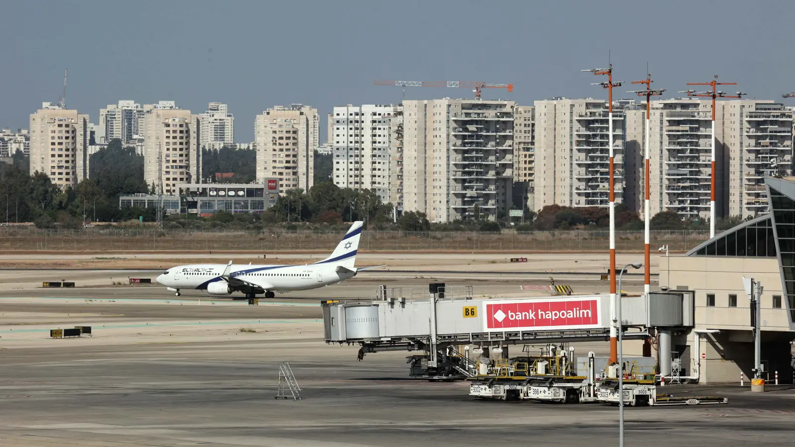 منع نواب من دخول إسرائيل.. أزمة على وشك الانفجار بين باريس وتل أبيب