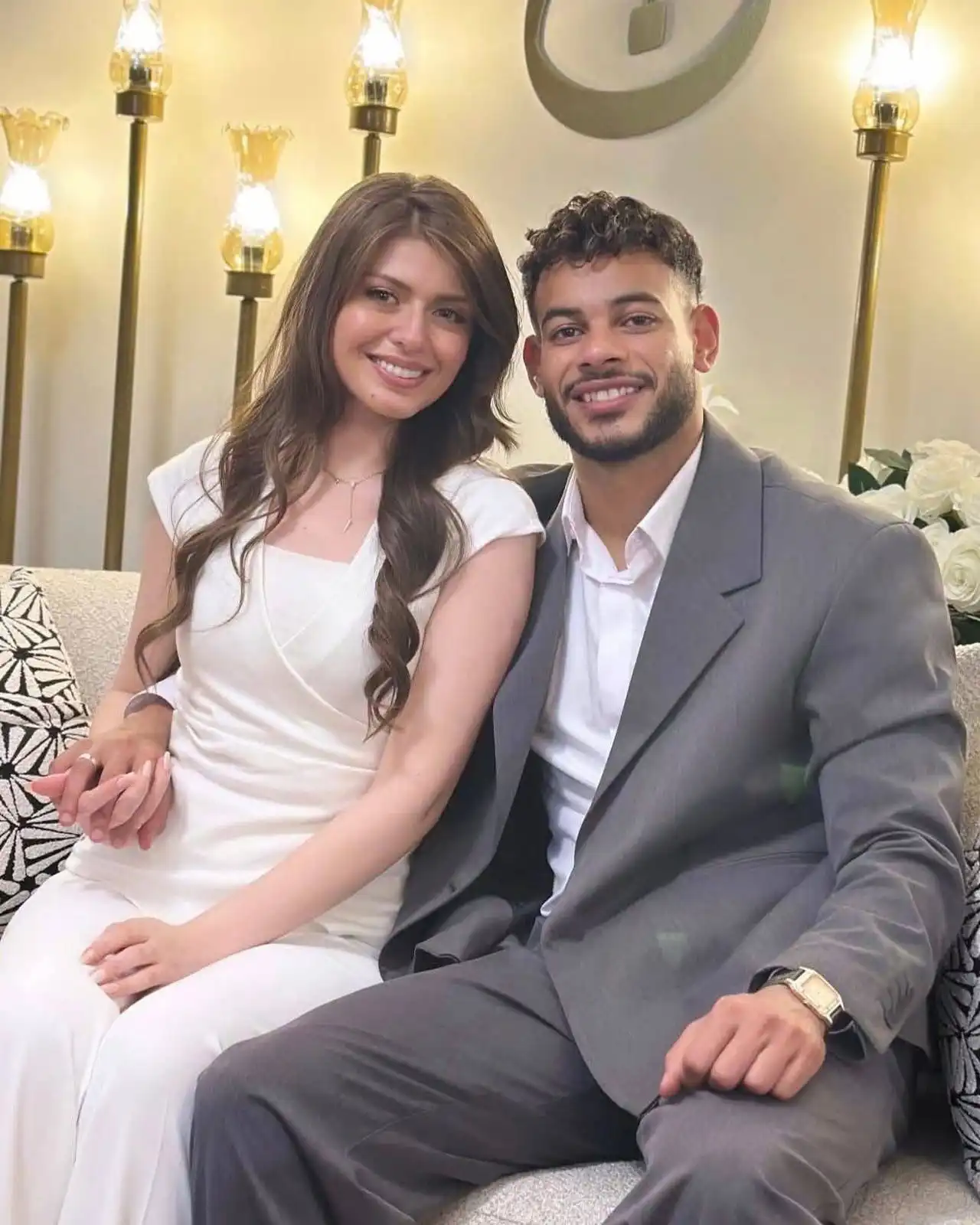 نبيل عماد دونغا وخطيبته