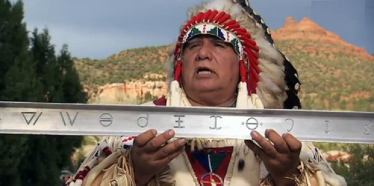 هل زارت كائنات النجوم محميات الهنود الحمر؟