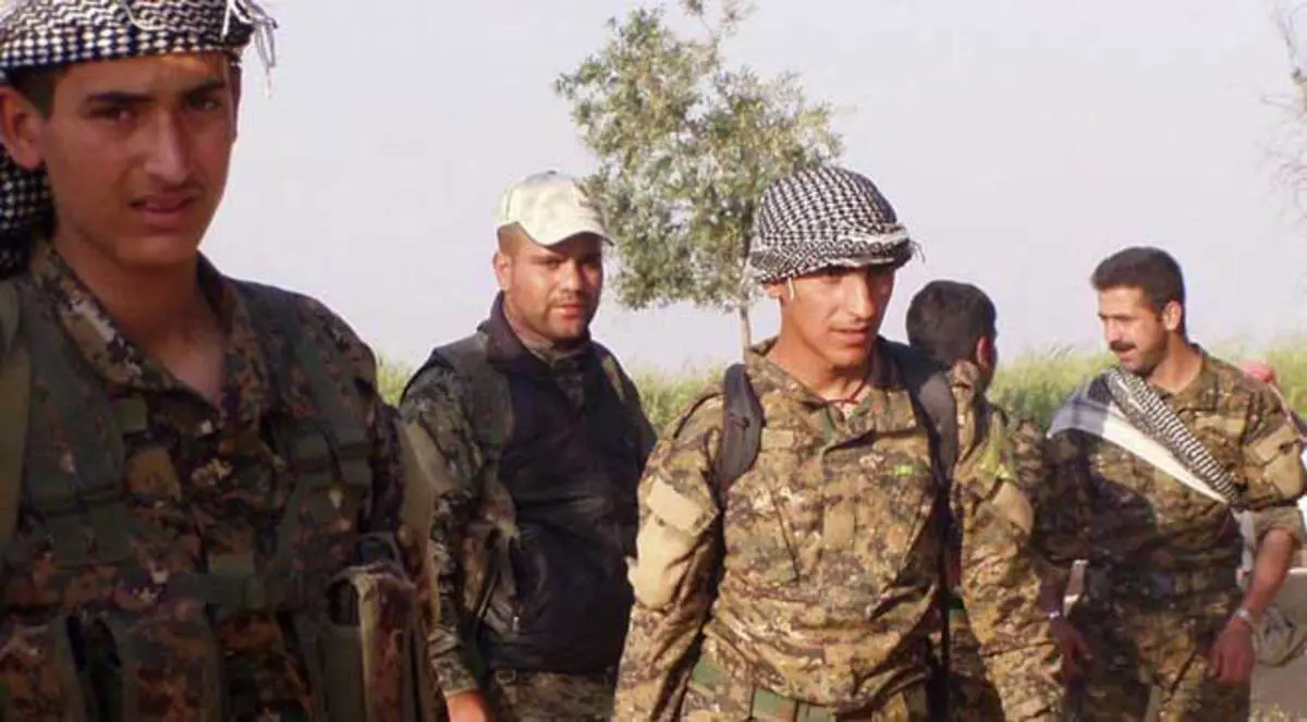 "وحدات الحماية الشعبية" الكردية تعدم 52 شخصاً في قامشلي