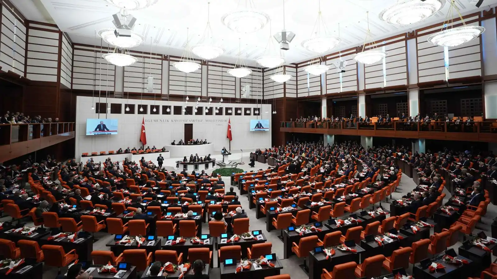 انتخابات رئاسية مبكرة في تركيا.. ما السيناريوهات المحتملة؟