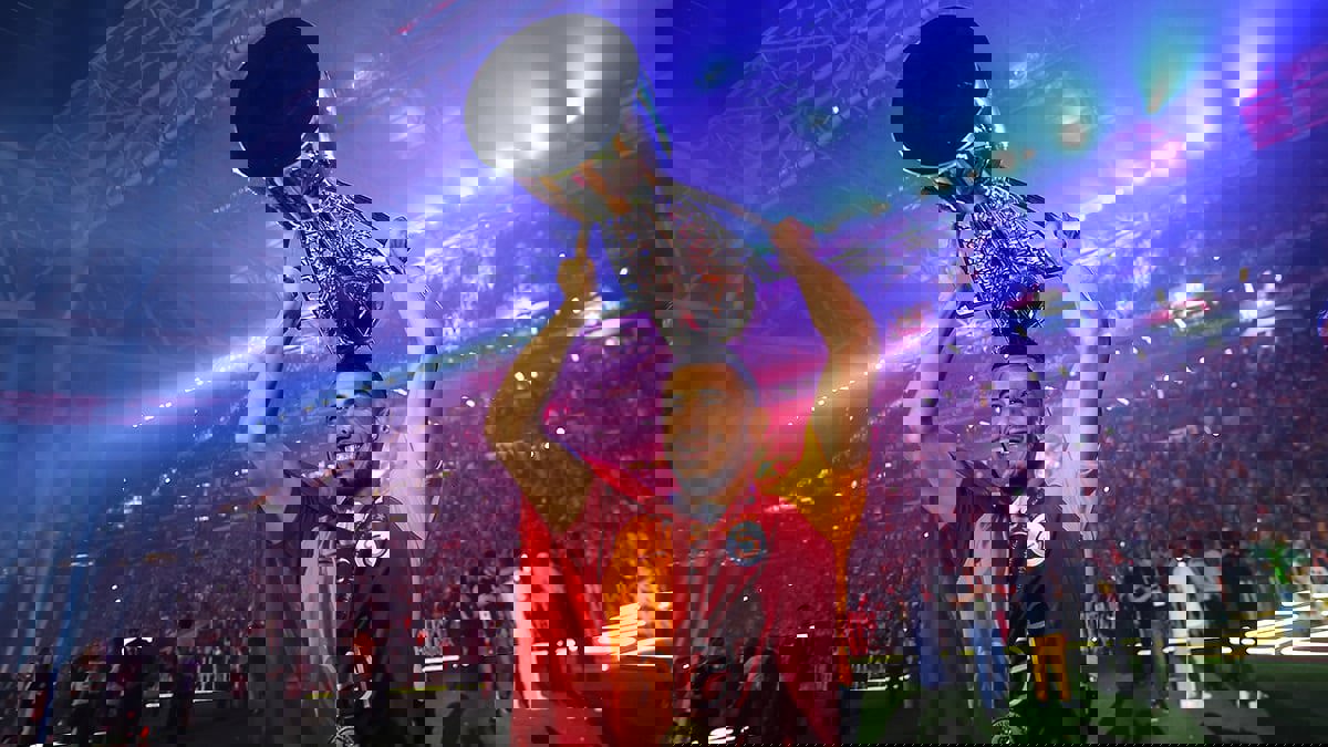 تقرير : يونس بلهندة يحسم مستقبله ويصدم ناديي الهلال والأهلي