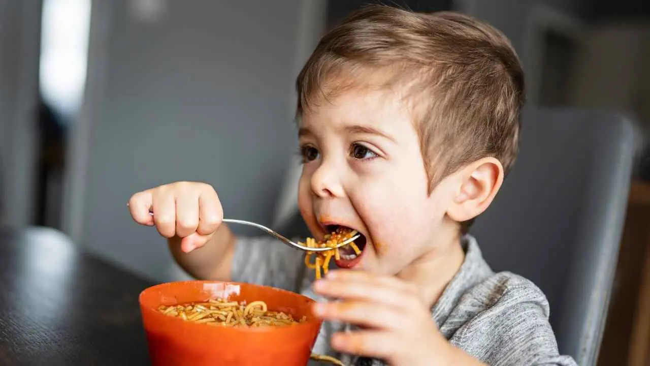 كيف تحمي طفلك من فقر الدم؟