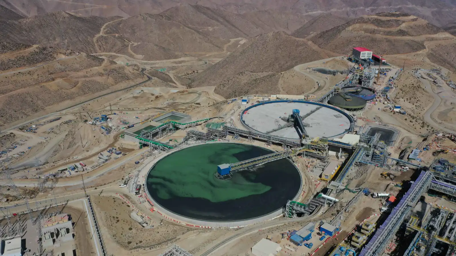 "ثروات تحت الحصار".. كيف يشعل النفط واليورانيوم صراعات النفوذ في أفريقيا؟