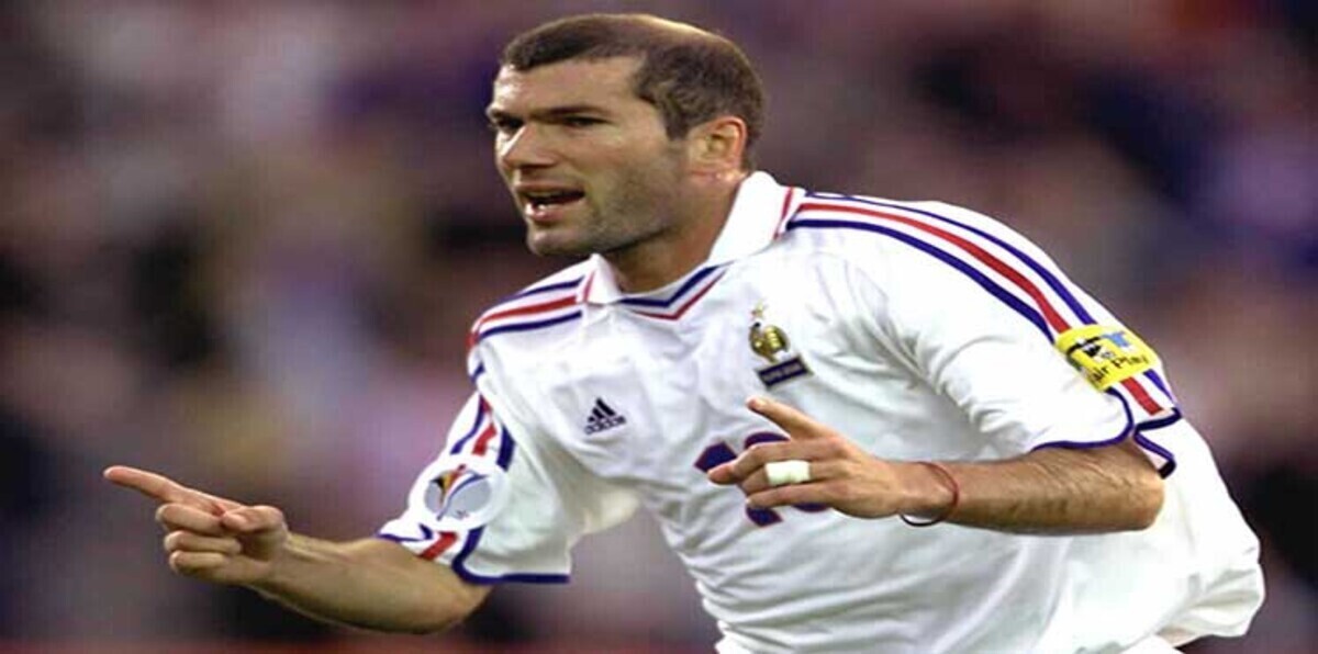 زين الدين زيدان يدافع عن كريم بنزيمة