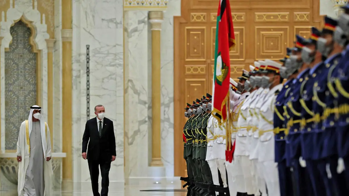 أردوغان يدعو رجال أعمال إماراتيين للاستثمار في تركيا