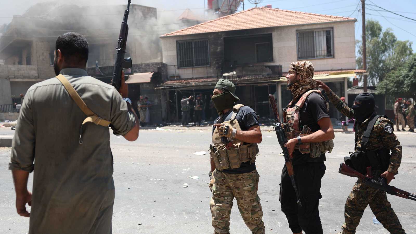 المرصد السوري يكشف هوية مرتكبي الإعدام الجماعي في السويداء