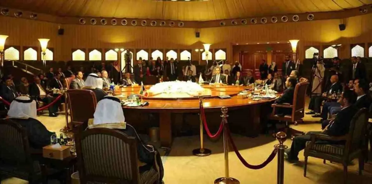 هل وصلت مشاورات السلام اليمنية في الكويت إلى نهايتها؟