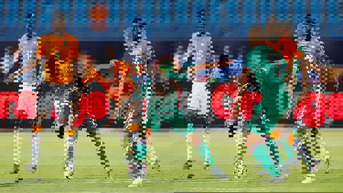 منتخب الجزائر يقصي ساحل العاج ويتأهل لنصف نهائي كأس أمم أفريقيا (فيديو)