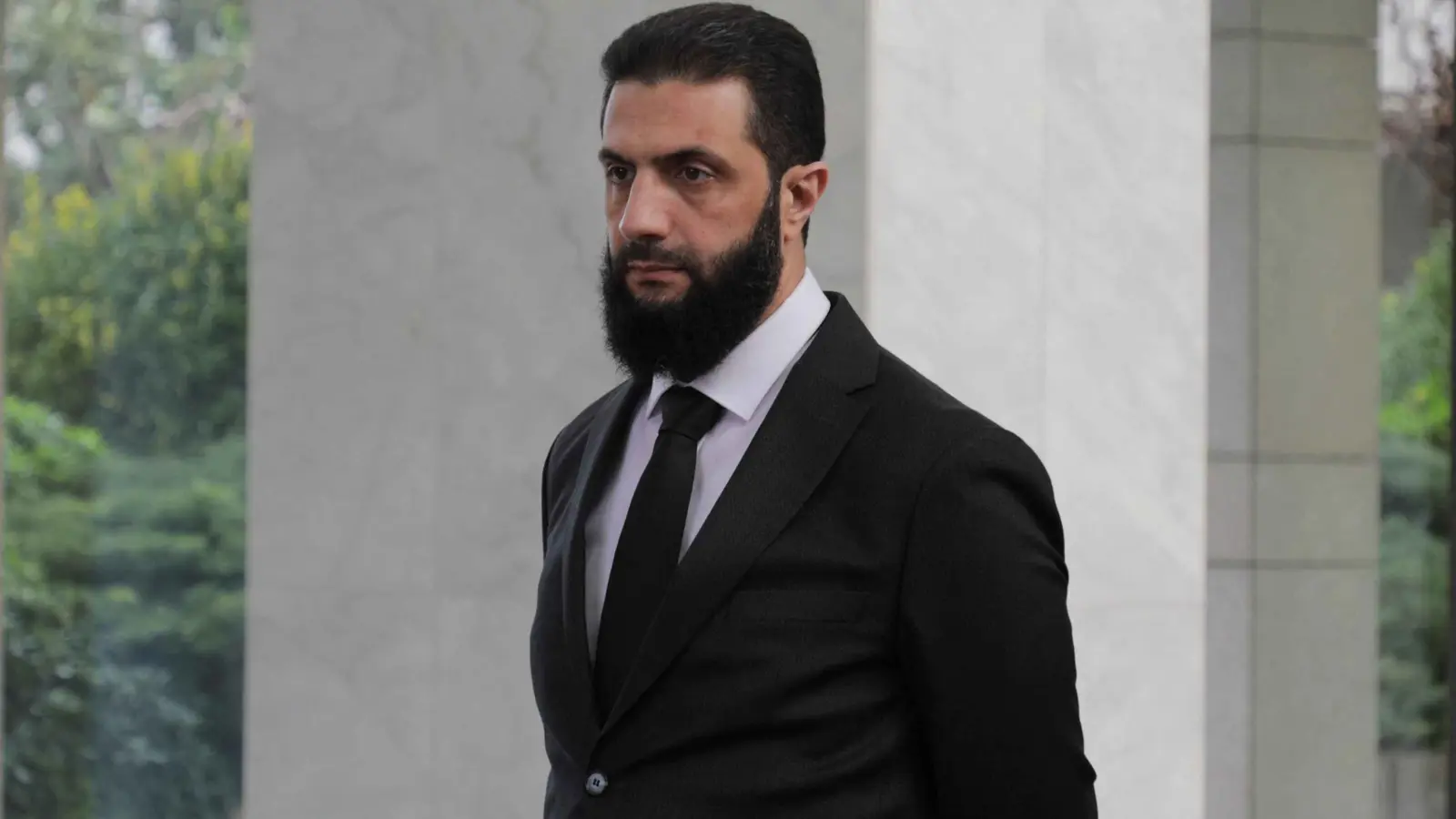 رجل أعمال أمريكي عن الشرع: لسوريا وإسرائيل "أعداء مشتركون"