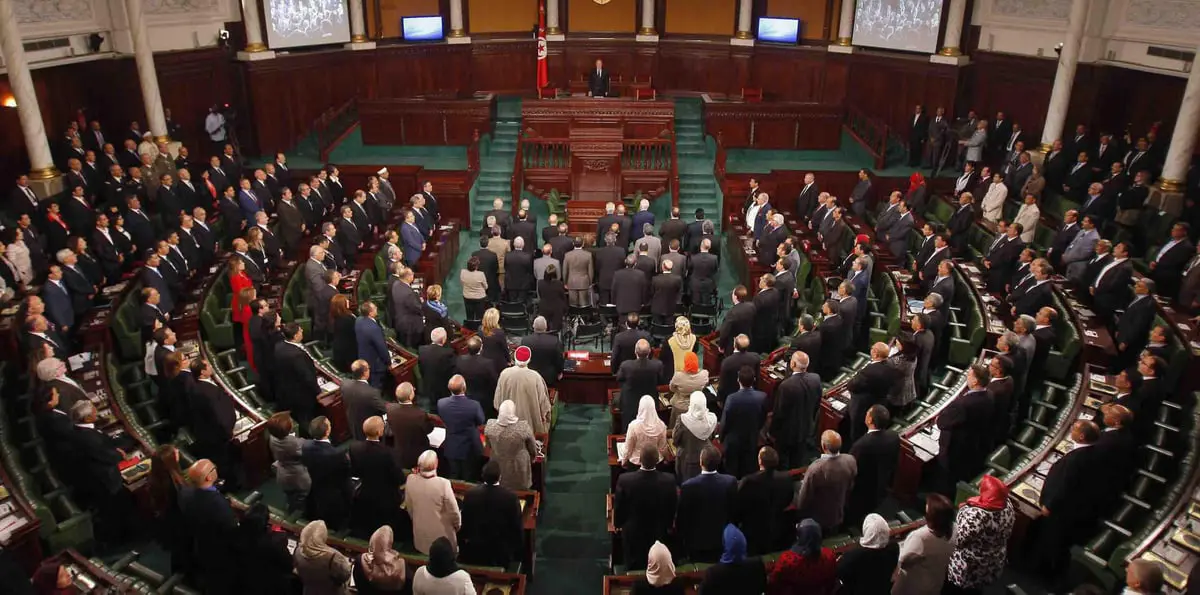 اندماج أحزاب يعيد "نداء تونس" إلى المرتبة الثانية في البرلمان