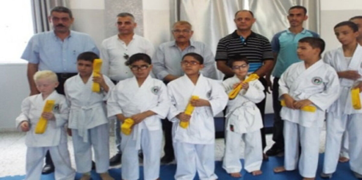 فلسطين.. أطفال مكفوفون يمارسون "الكاراتيه"