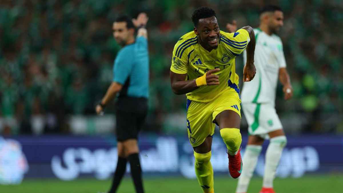 فابريزيو رومانو يحسم مستقبل جون دوران مع النصر السعودي