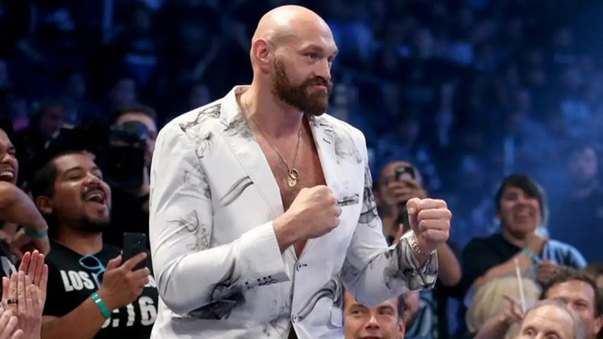 WWE: فيوري ضد سترومان.. هل يشهد عرض كراون جويل بالسعودية النزال المنتظر؟