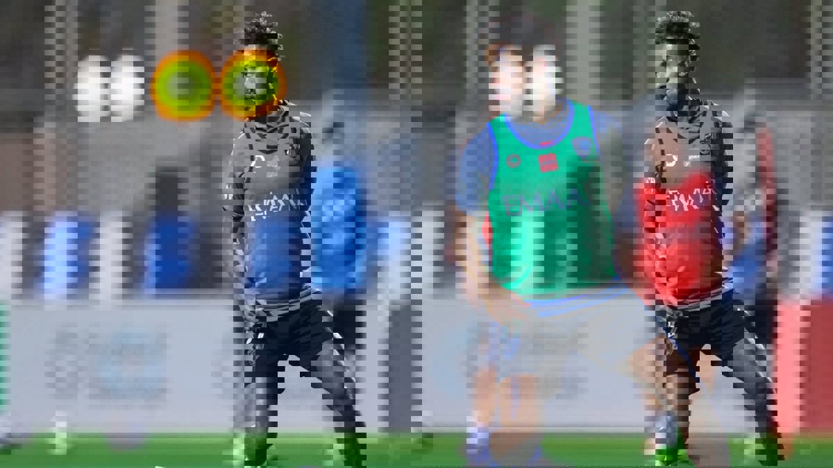 الأهلي السعودي يدخل في مفاوضات لضم هتان باهبري نجم الهلال