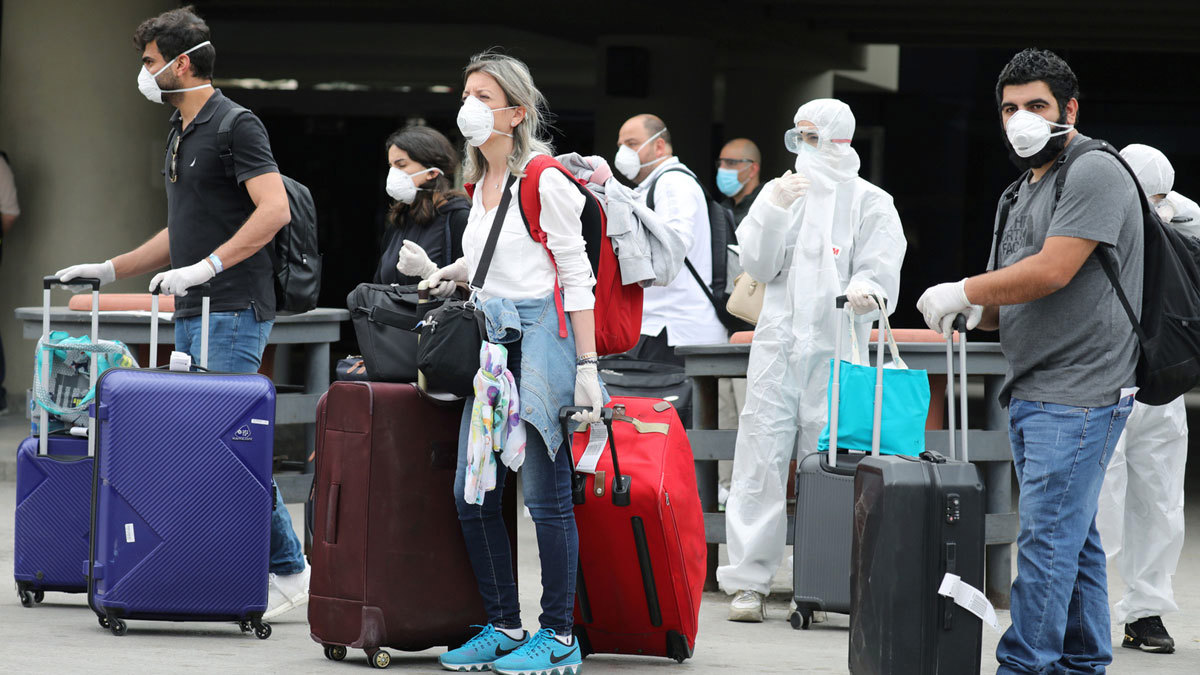 تقرير: الهجرة سبيل اللبنانيين للنجاة بعد تفجير بيروت