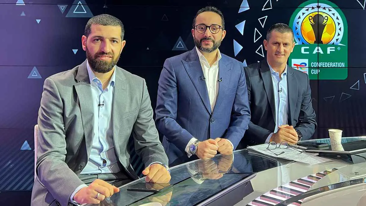 مذيع مشهور يعلن مغادرة "بي إن سبورتس" رسميًا